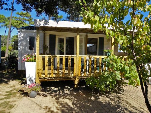 Mobil-Home gamme "Privilège" | FLORES 2 Location vacances Mobil-Homes au camping 4 étoiles Charente-Maritime